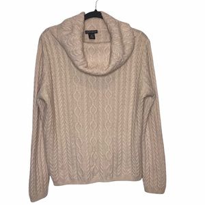 Daniel Bishop 100% Cashmere Turtleneck Sweater